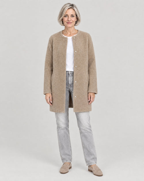Bouclé Mantel Khaki – Vorderansicht