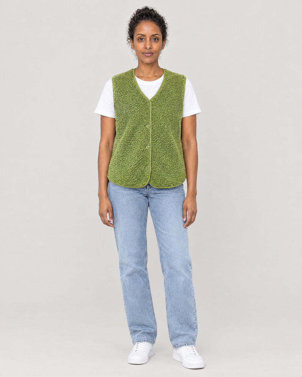 Strickweste Grün – Vorderansicht