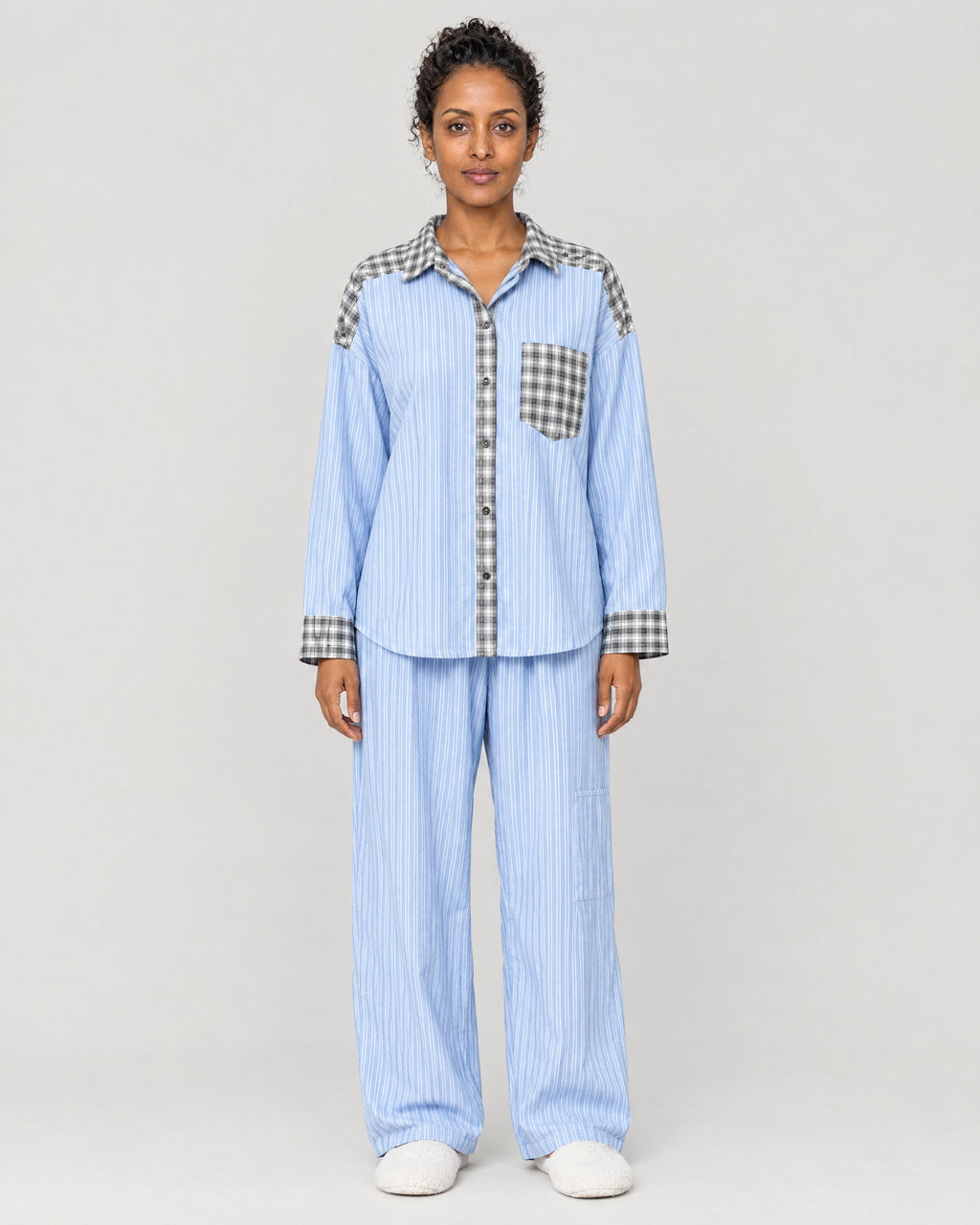 Pyjama-Set Blau – Vorderansicht