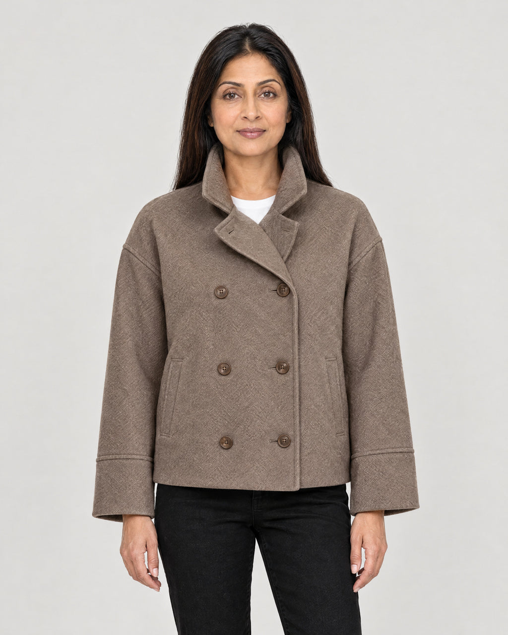 Kurze Wolljacke Damen Braun – Vorderansicht