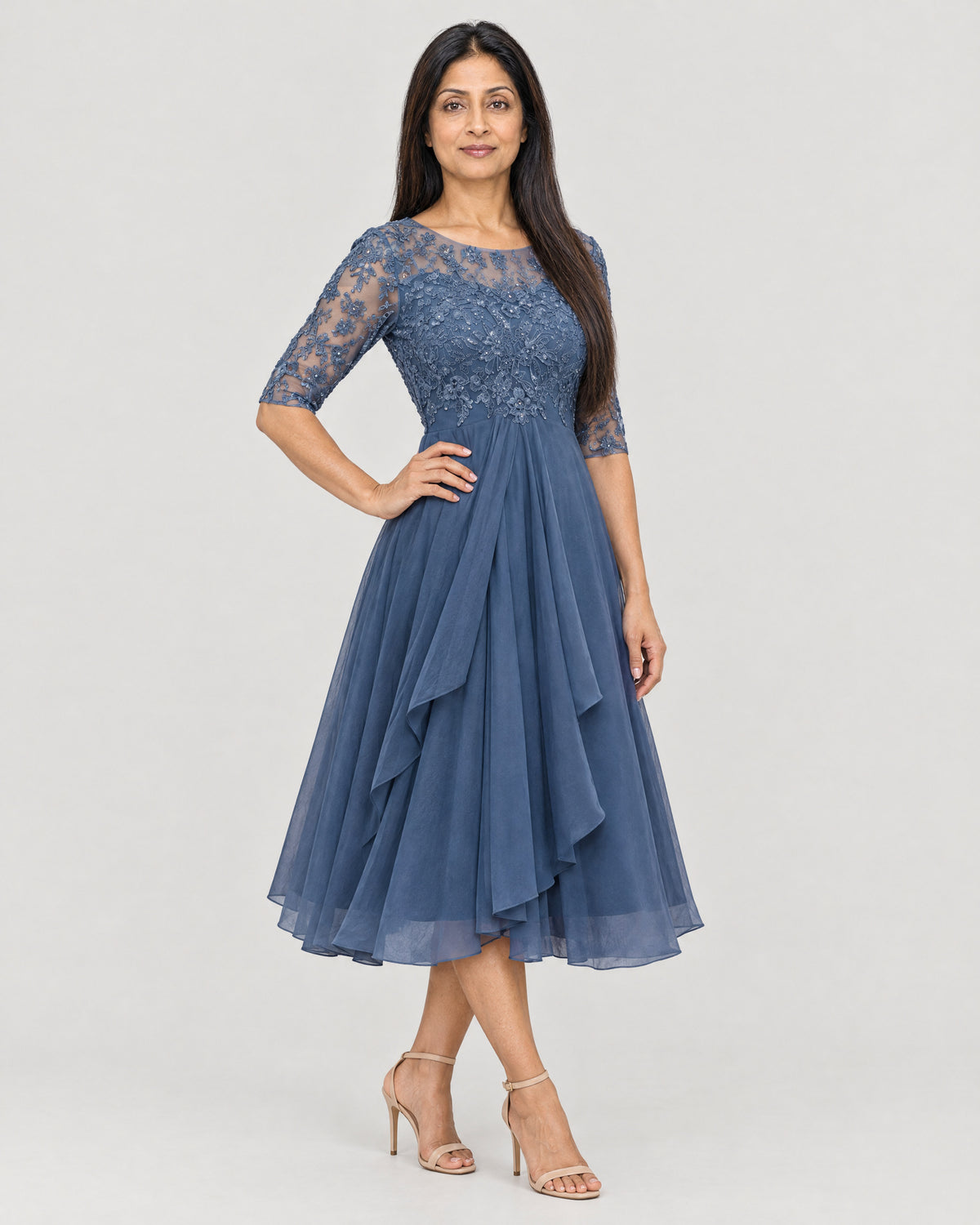 Midikleid – Dreiviertelansicht