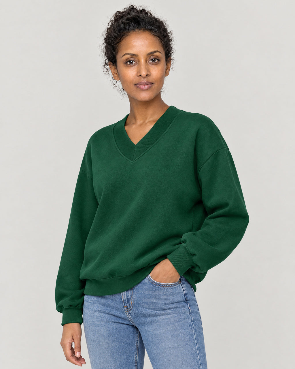Oversized Sweatshirt – Dreiviertelansicht