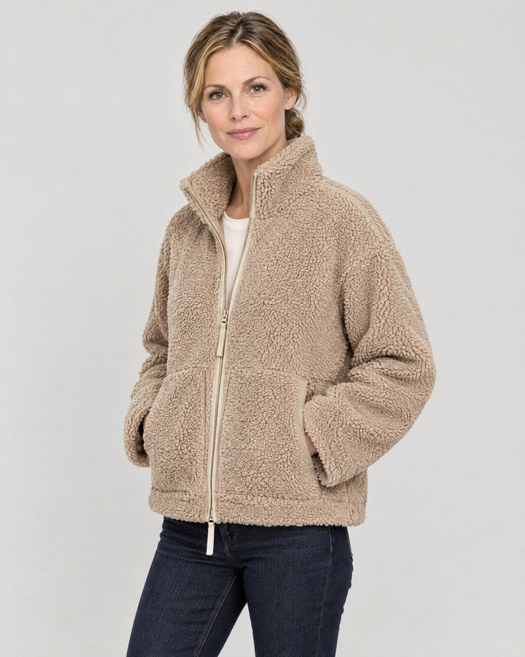Teddy Fleecejacke Damen Beige – Dreiviertelansicht