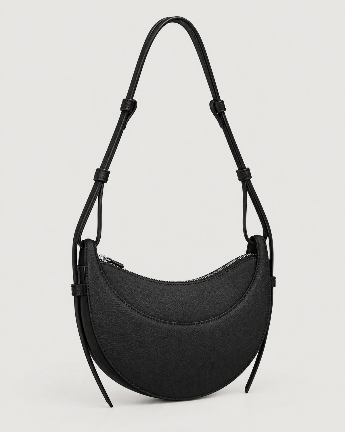 Halbmond Tasche – Dreiviertelansicht