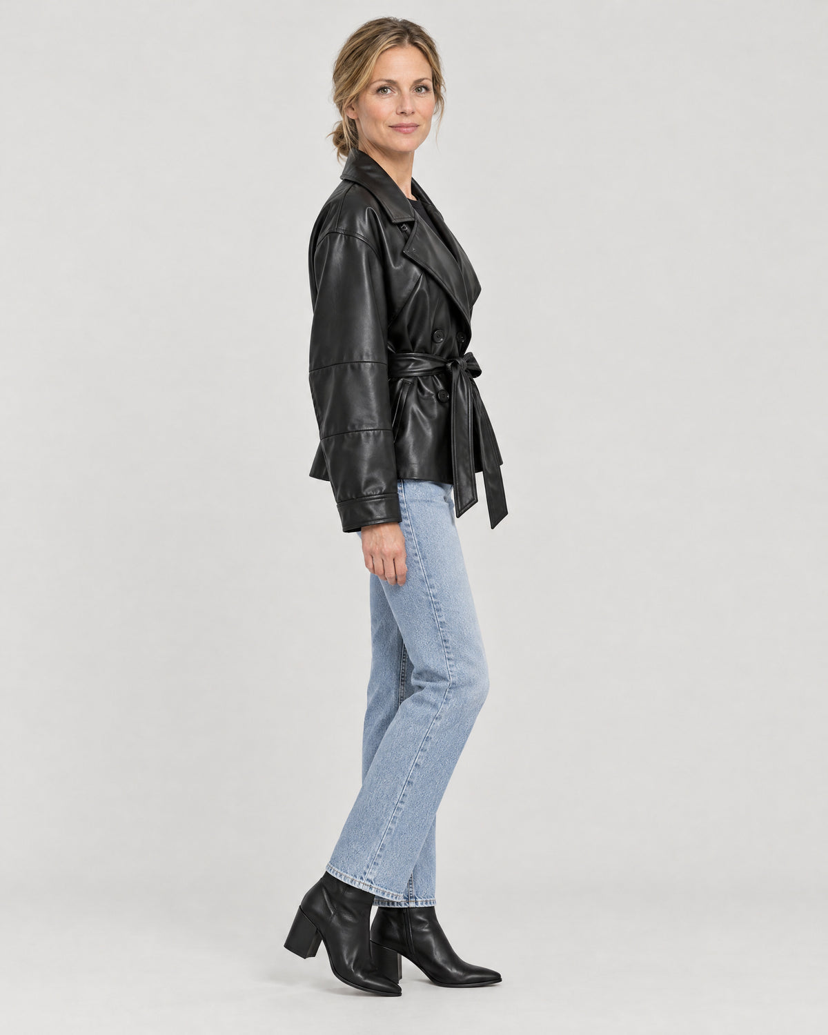 Lederjacke – Seitenansicht