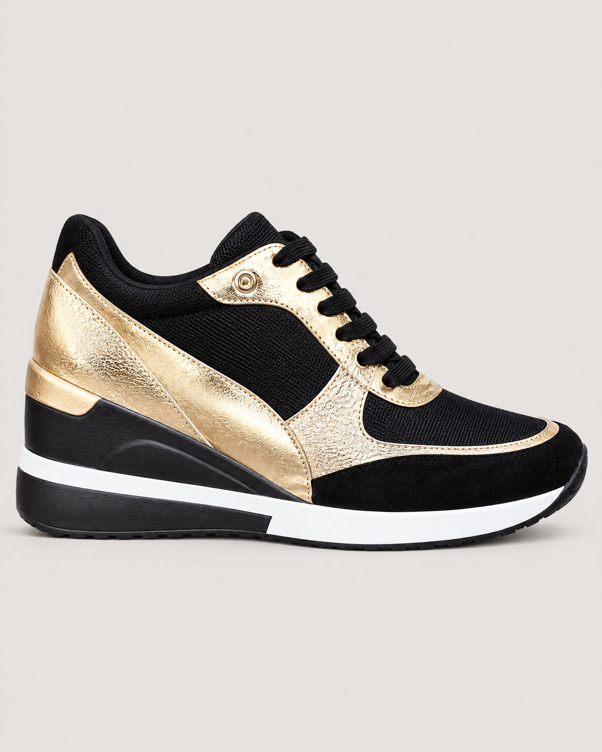 Keil-Sneaker – Seitenansicht