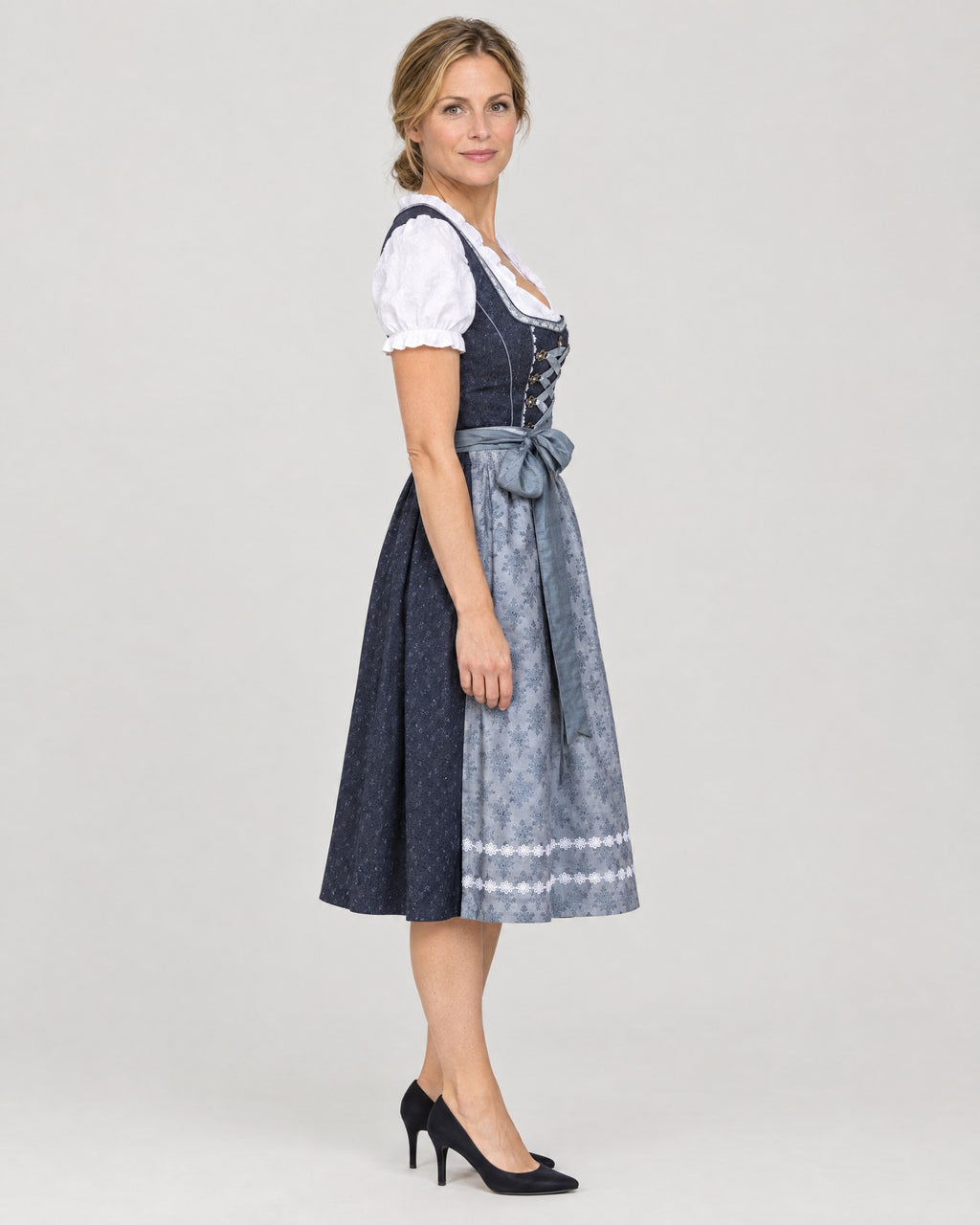 Dirndl – Seitenansicht