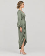 Wickelkleid Salbeigrün – Seitenansicht