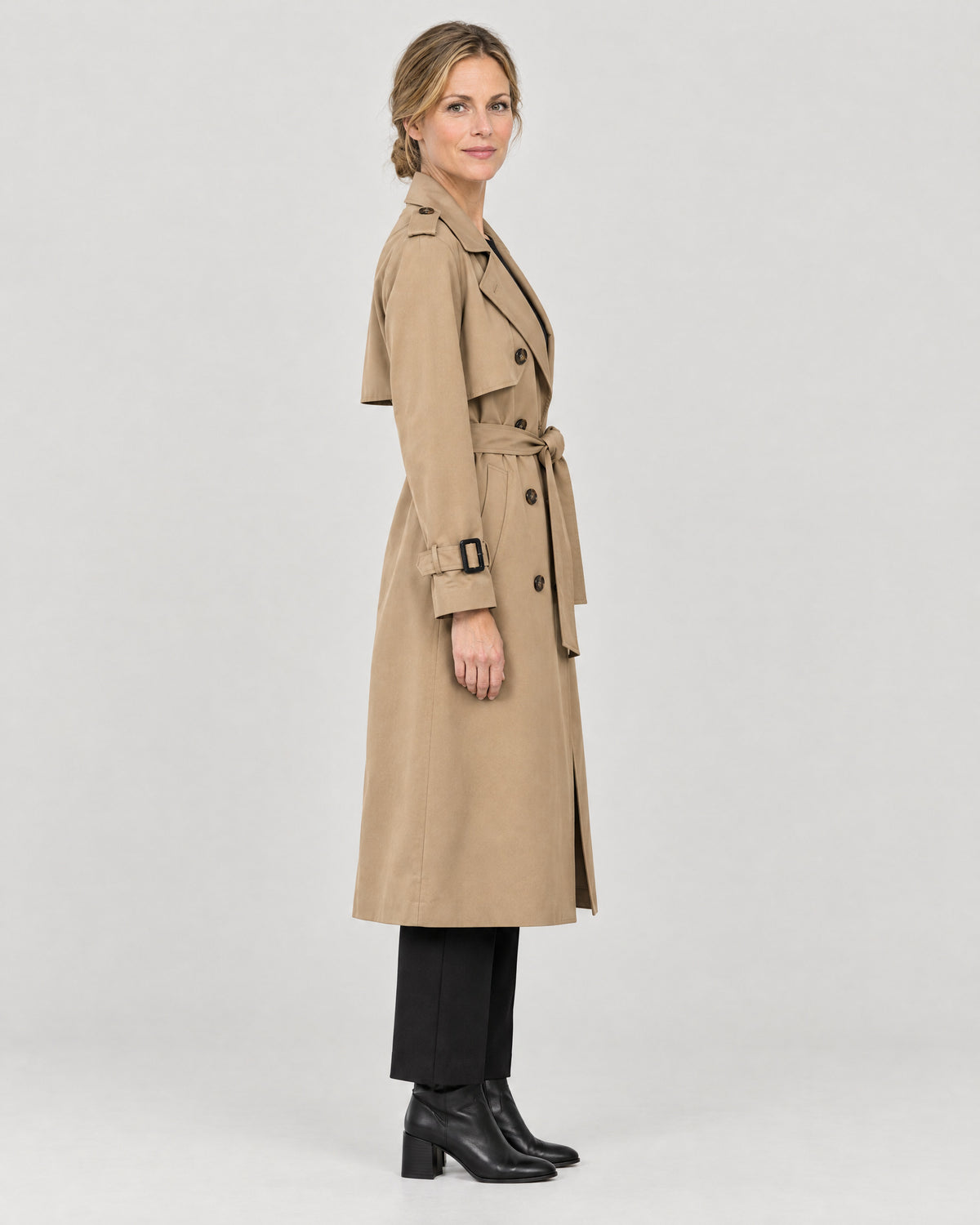 Trenchcoat – Seitenansicht