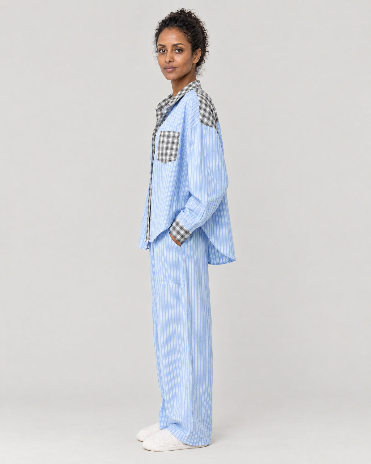 Pyjama-Set – Seitenansicht