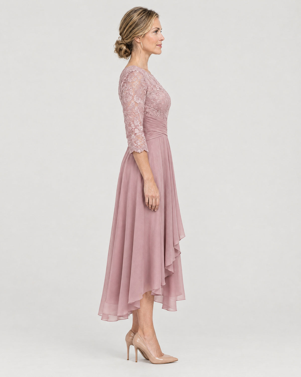 Spitzenkleid – Seitenansicht