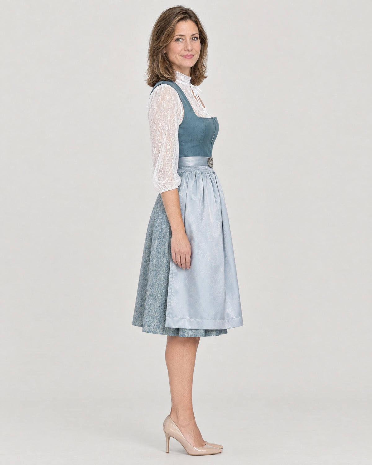 Dirndl Set – Seitenansicht
