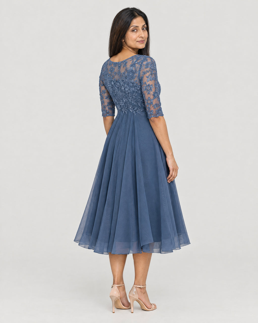 Midikleid – Rückansicht
