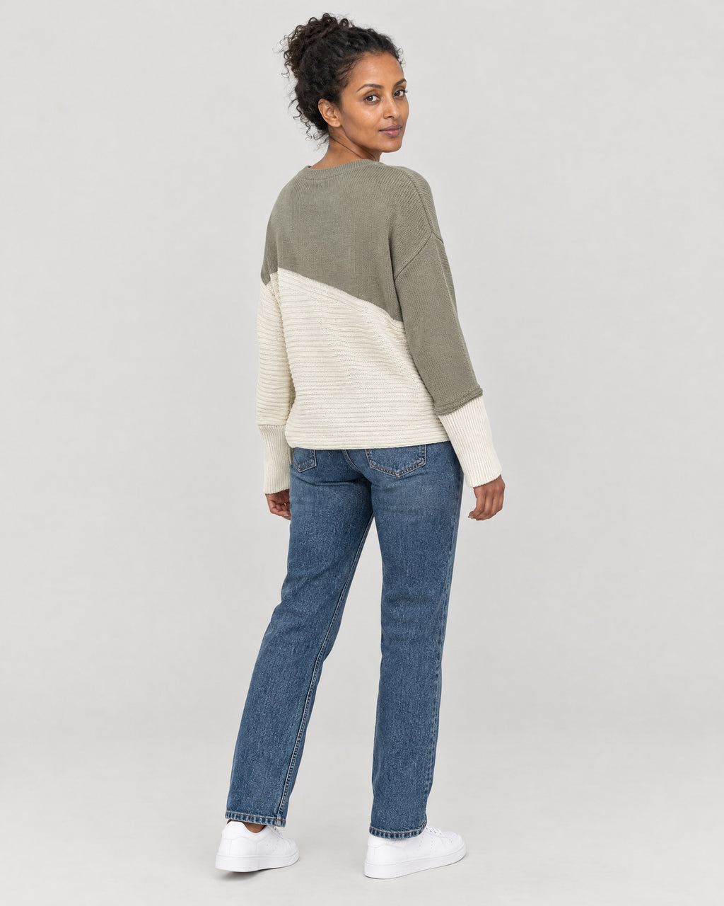Pullover – Rückansicht