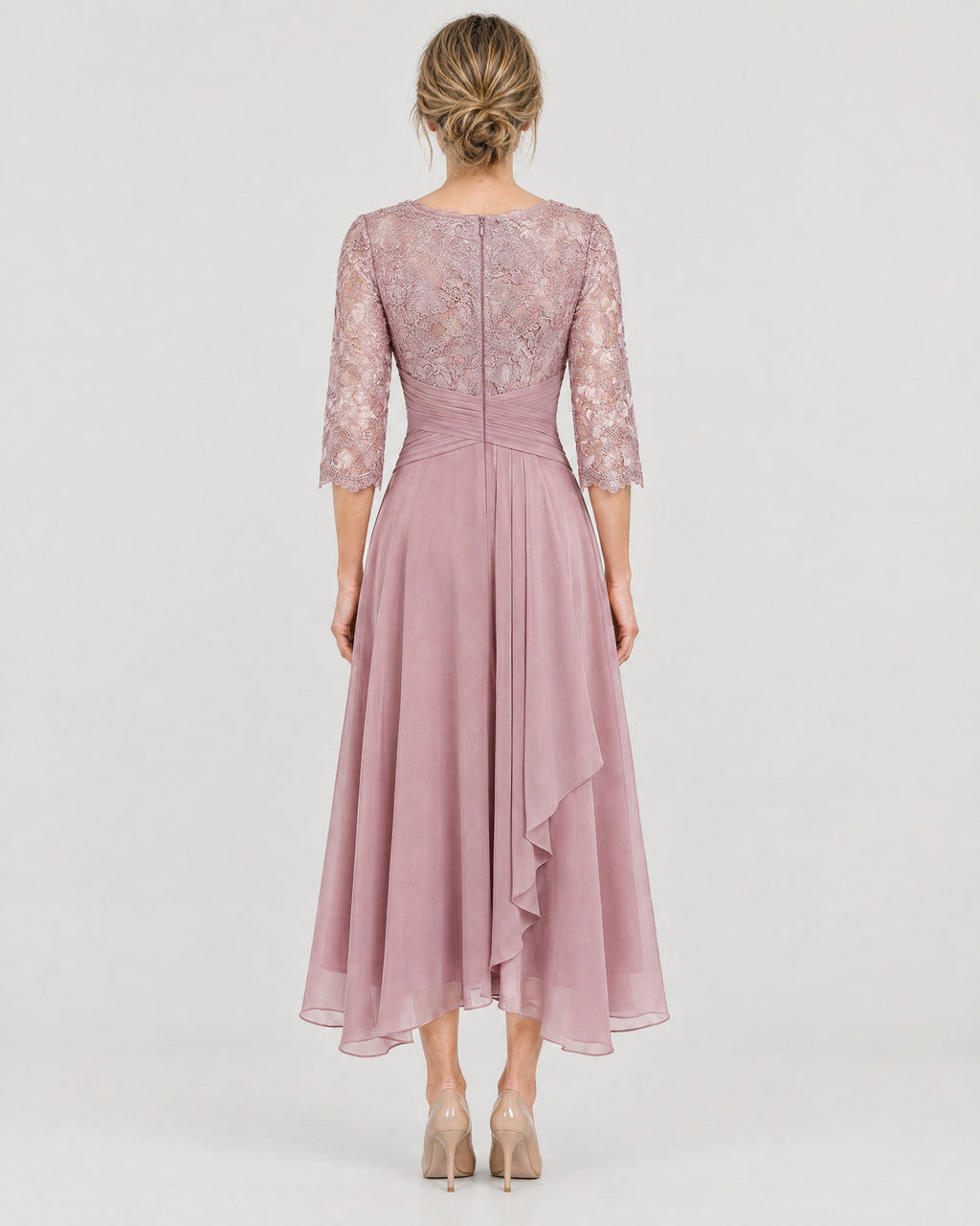 Spitzenkleid – Rückansicht
