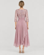 Spitzenkleid – Rückansicht