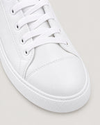 Slip-on Sneaker Damen Weiß – Detail Schnürung