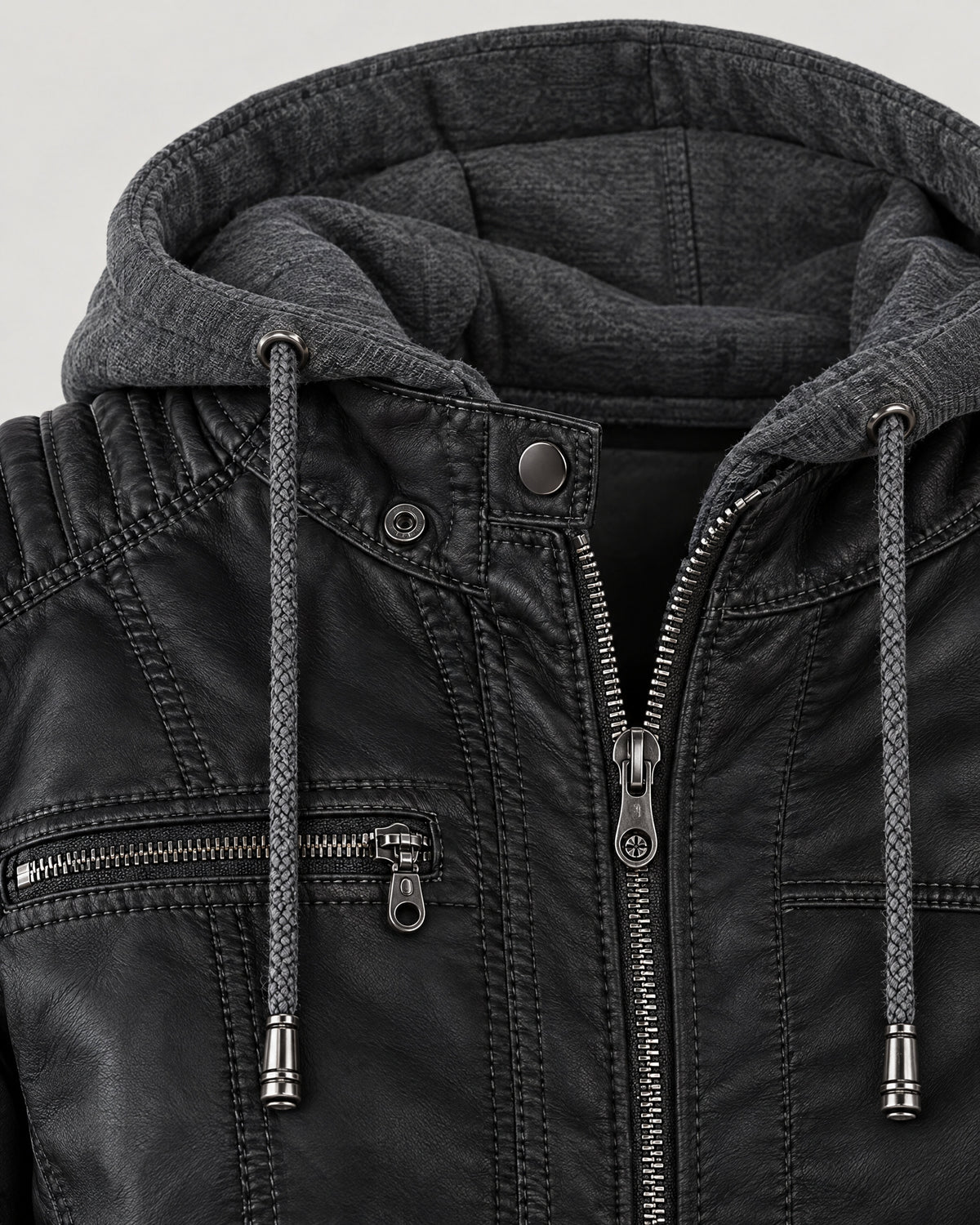 Kunstlederjacke – Detail Kragen und Kapuze
