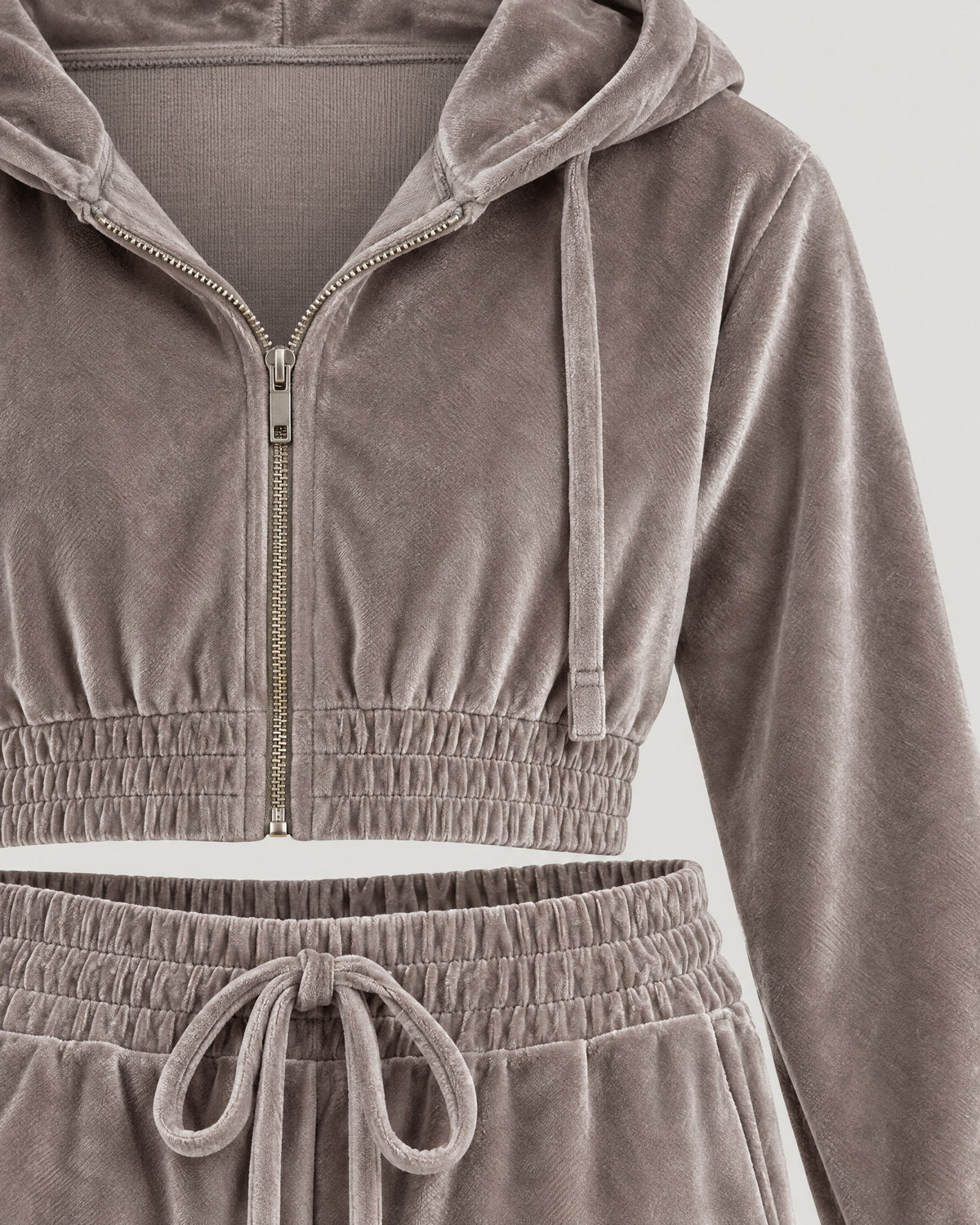 Samt Zweiteiler – Detail Velours