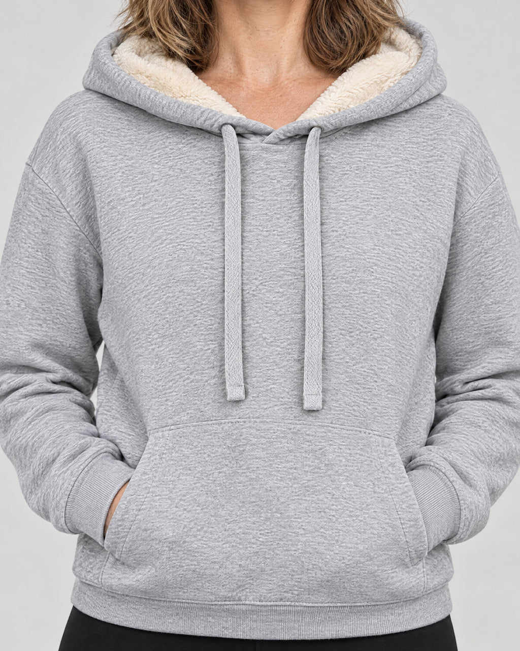 Fleece-Hoodie – Detail Kapuze mit Teddyfutter