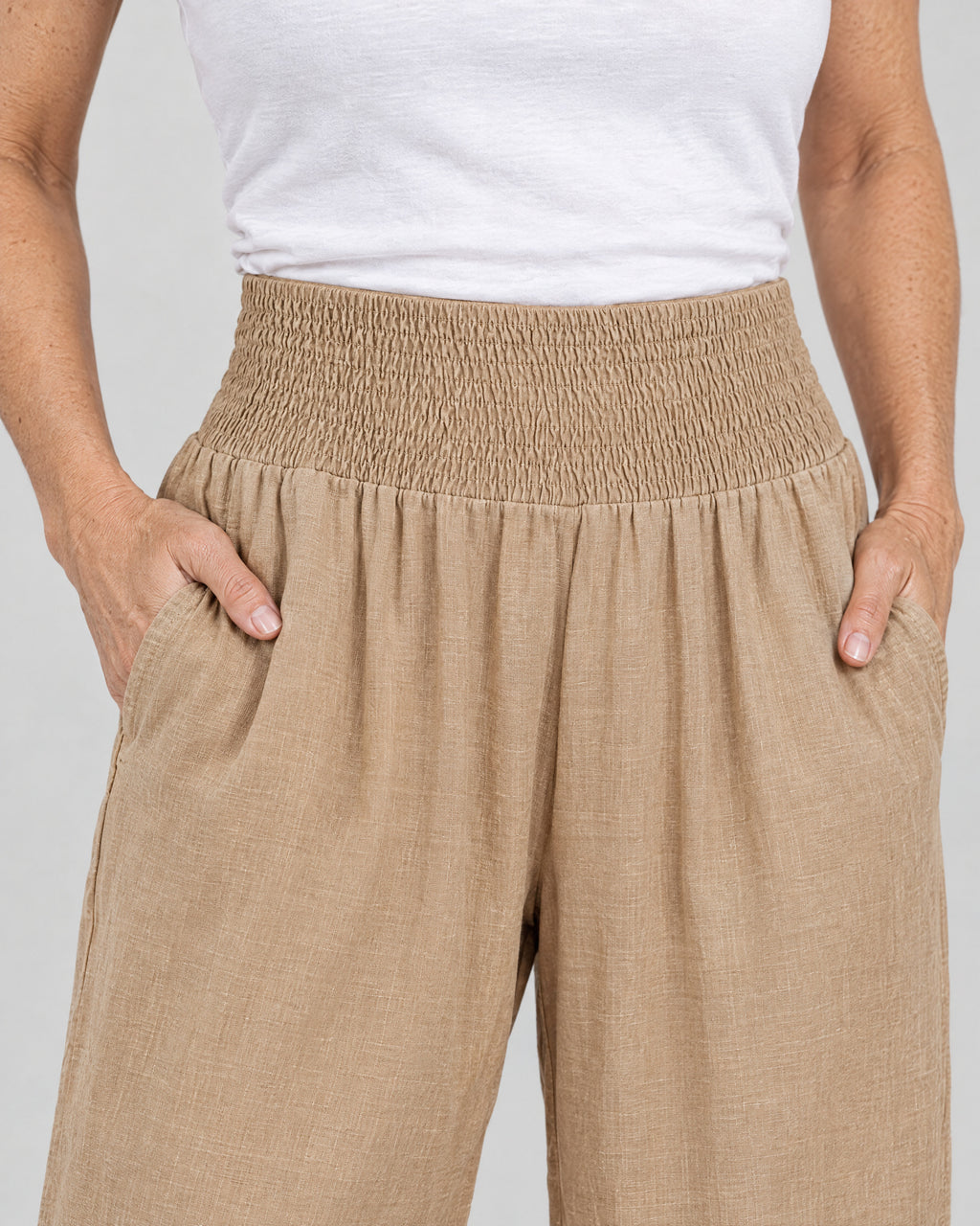Stoffhose – Detail Bund und Stoff