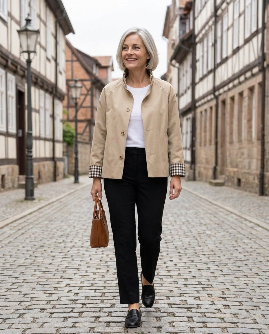 Trenchjacke – in der Altstadt