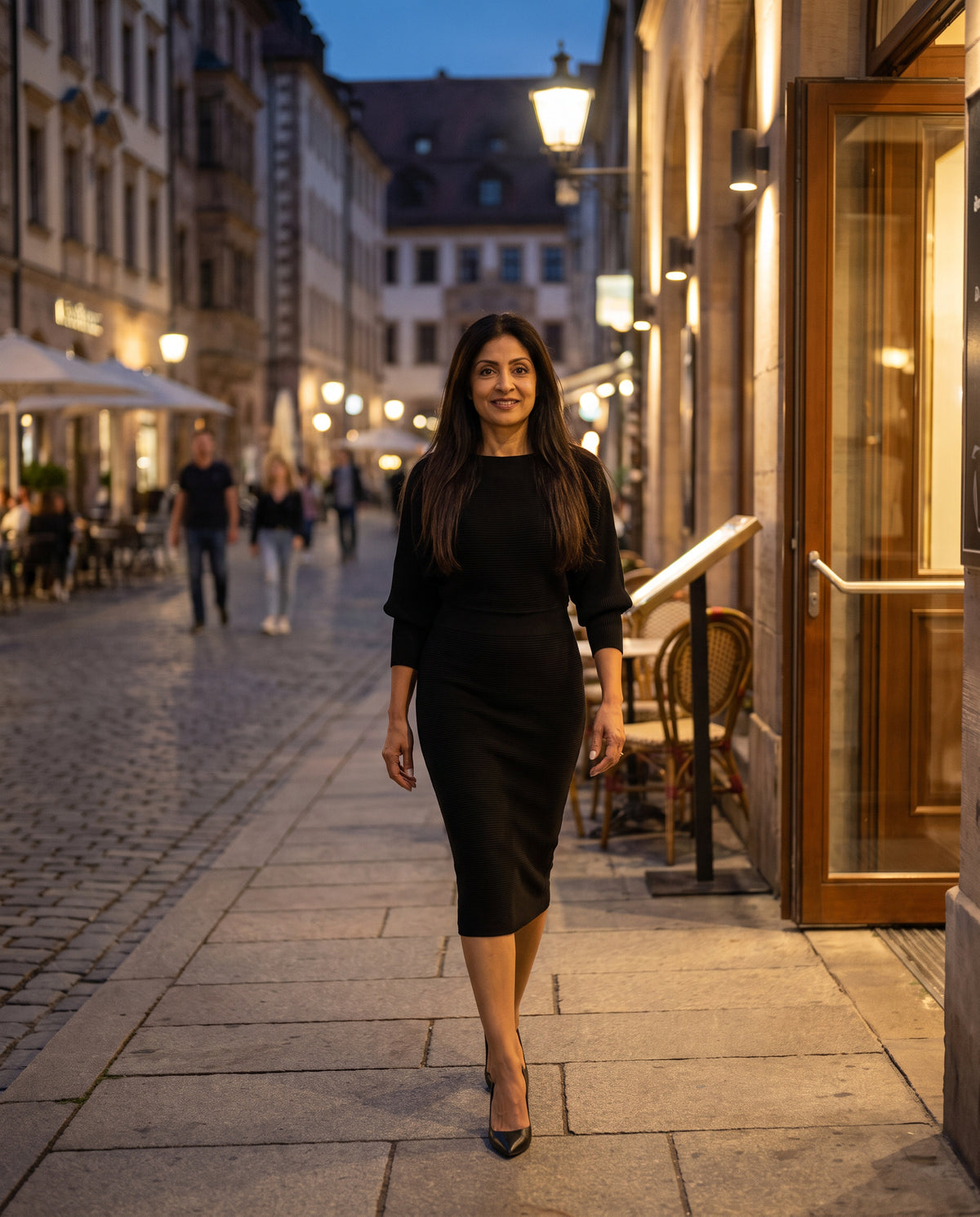 Strick-Midikleid Damen Schwarz – am Abend in der Stadt
