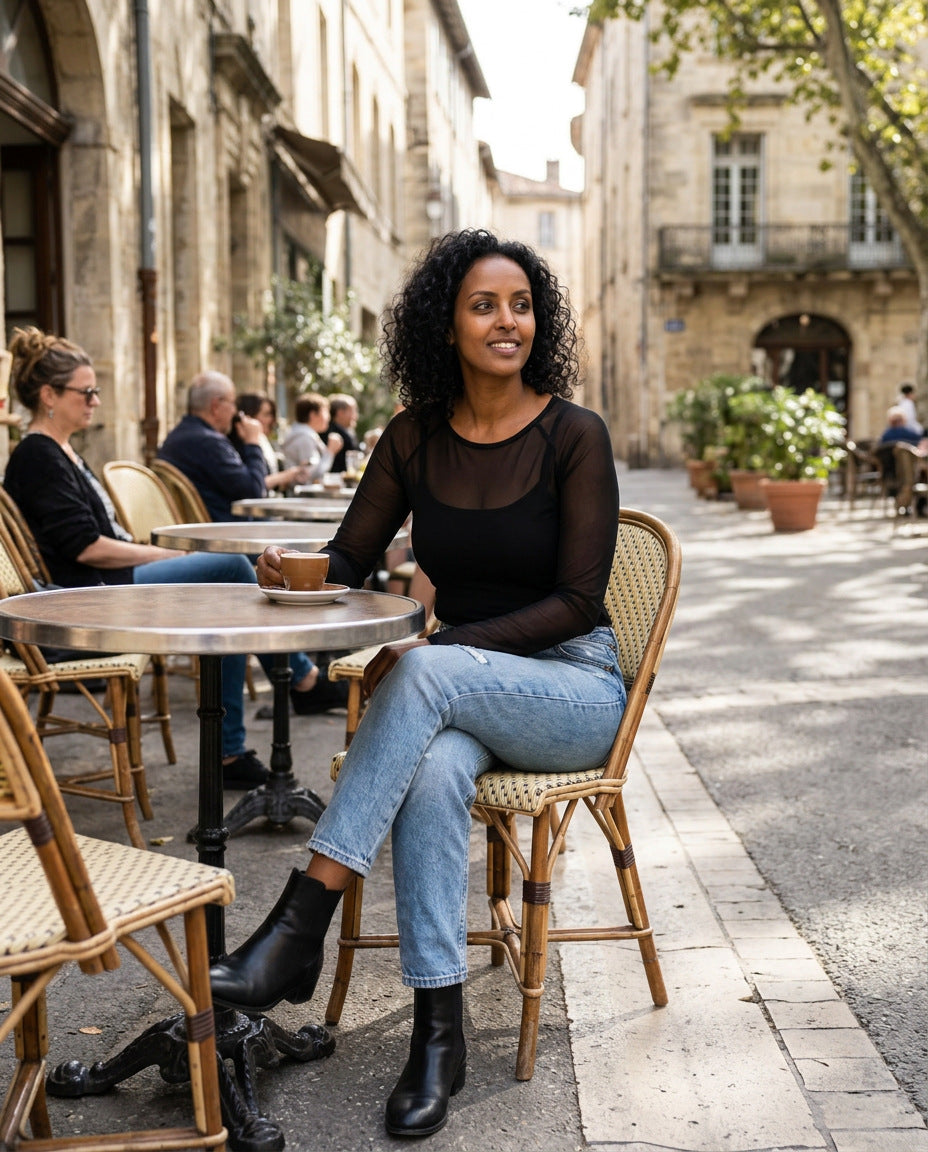 Mesh Top – im Straßencafé