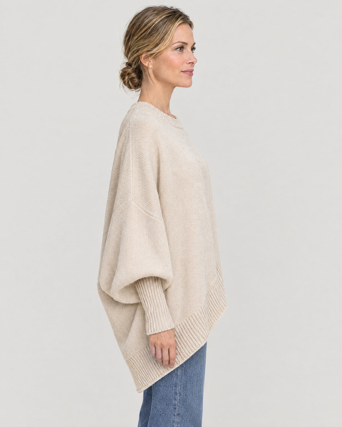 Oversize Pullover Damen Beige – Seitenansicht
