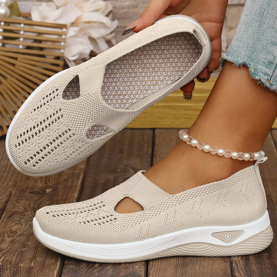 Slip-on Sneaker Beige