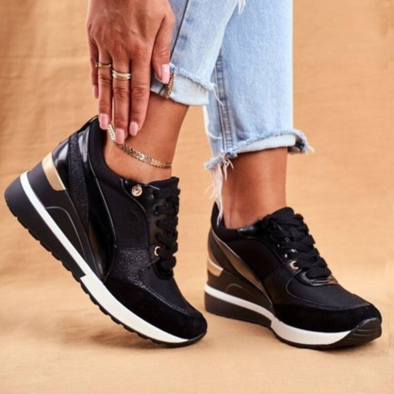 Keil-Sneaker Schwarz