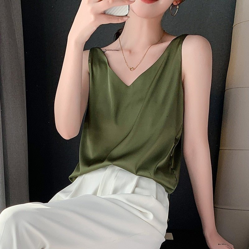 Satin Top Olivgrün