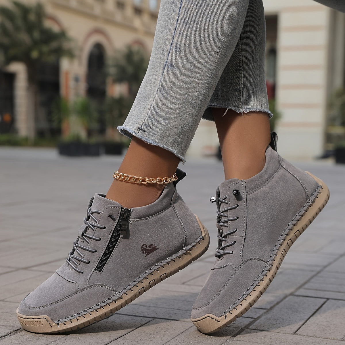 Sneaker Damen Grau