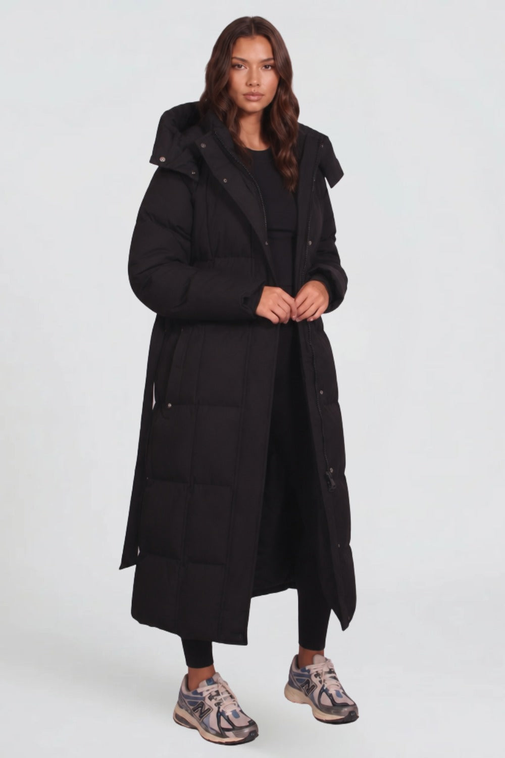 Langer Steppmantel Damen Schwarz – Ganzkörper