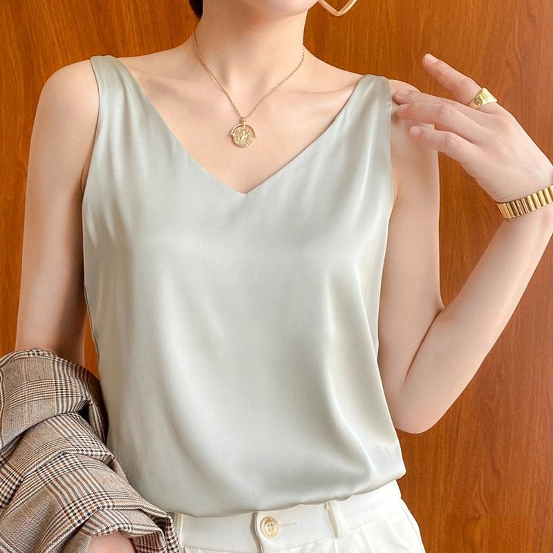 Satin Top Salbeigrün