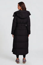 Langer Steppmantel Damen Schwarz – Rückansicht